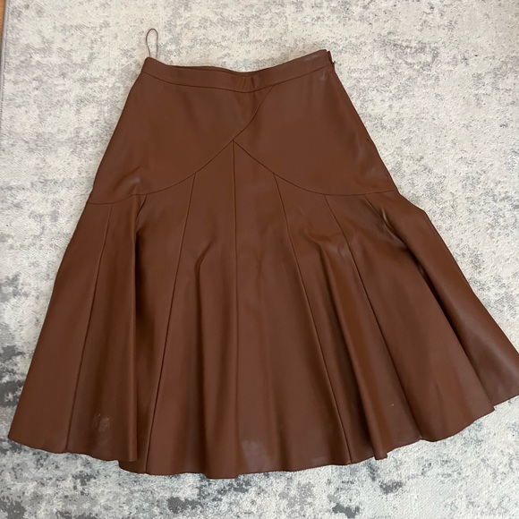 Mauve Mariska Faux Leather Midi Skirt (Anthropologie), Size 10P - Picture 3 of 4